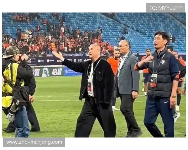 吕文君关键进球助力海港 青岛海牛备战艰难能否突破对手防线